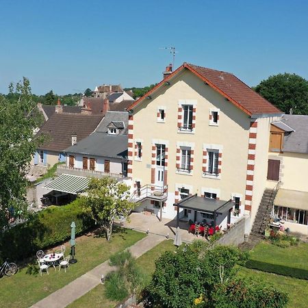 La Chtite Creuse - Chambres D'Hotes - Parking - Abri 2 Roues Boussac  외부 사진