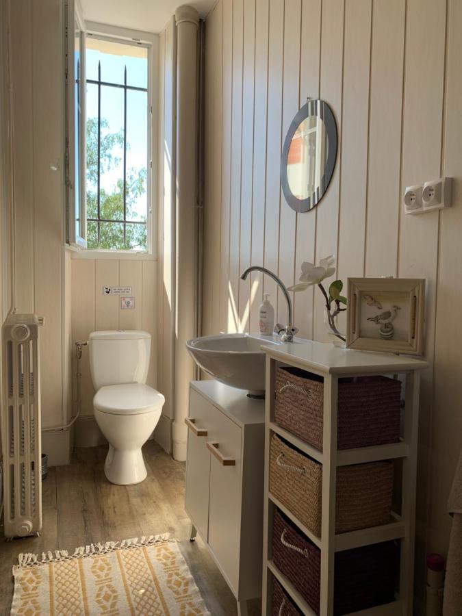 La Chtite Creuse - Chambres D'Hotes - Parking - Abri 2 Roues Boussac  외부 사진